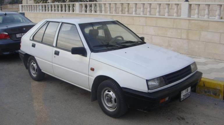 The Mitsubishi Colt that seriously needs a vet